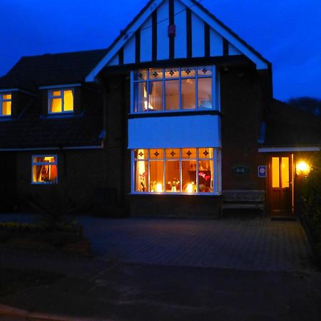 Beech Lodge Guest House New Milton Eksteriør bilde