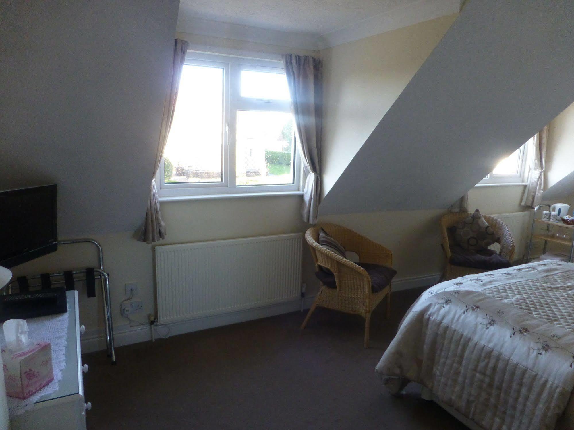 Beech Lodge Guest House New Milton Eksteriør bilde